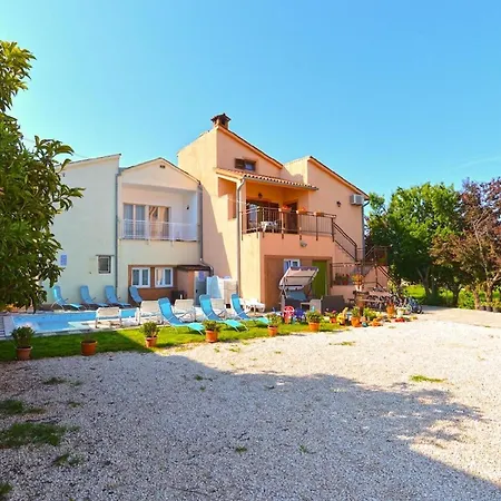 Apartment Fuer 4 Personen Ca 40 Qm In Fazana, Istrien Istrische Riviera Fazana